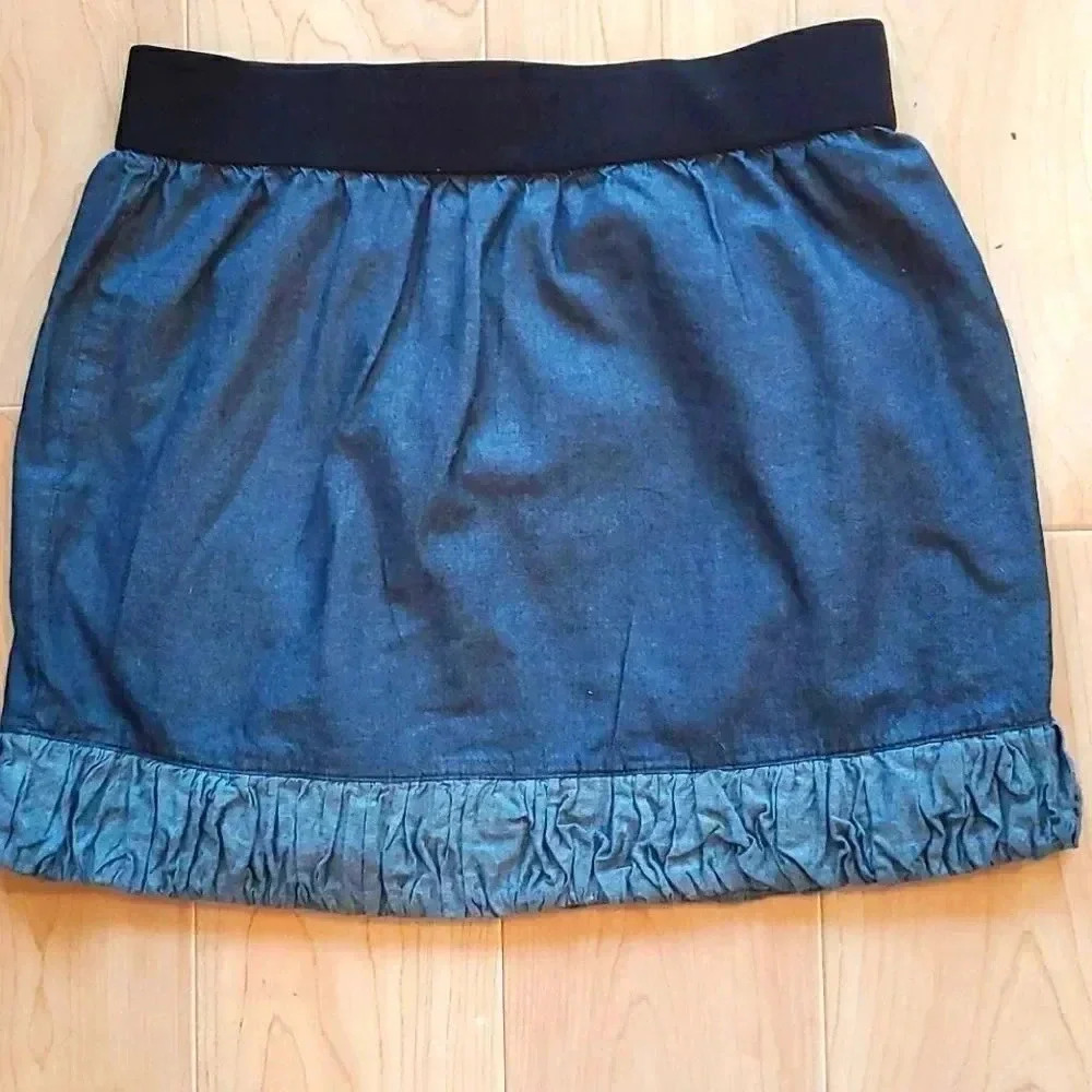 BCBGeneration Blue Mini Skirt Size Mediim